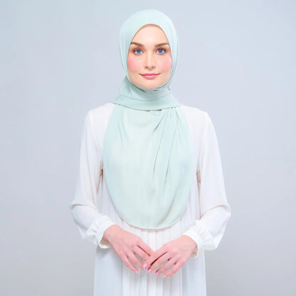 Instant Tag n' Go Shawl | Chiffon Silk in Pistachio Green