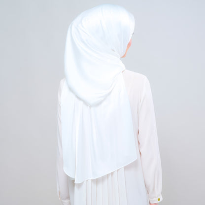 Instant Tag n' Go Shawl | Satin Silk in Bridal White
