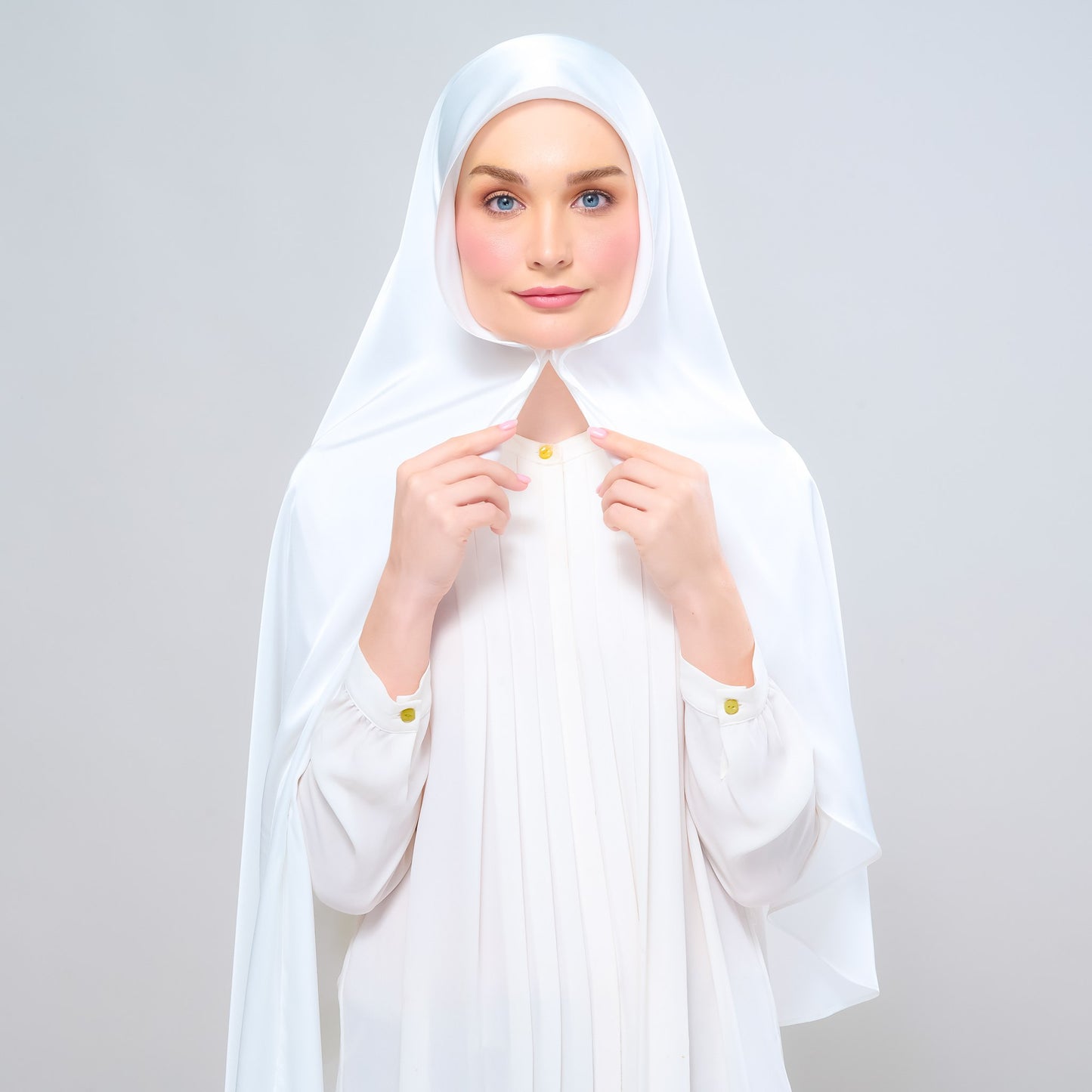 Instant Tag n' Go Shawl | Satin Silk in Bridal White