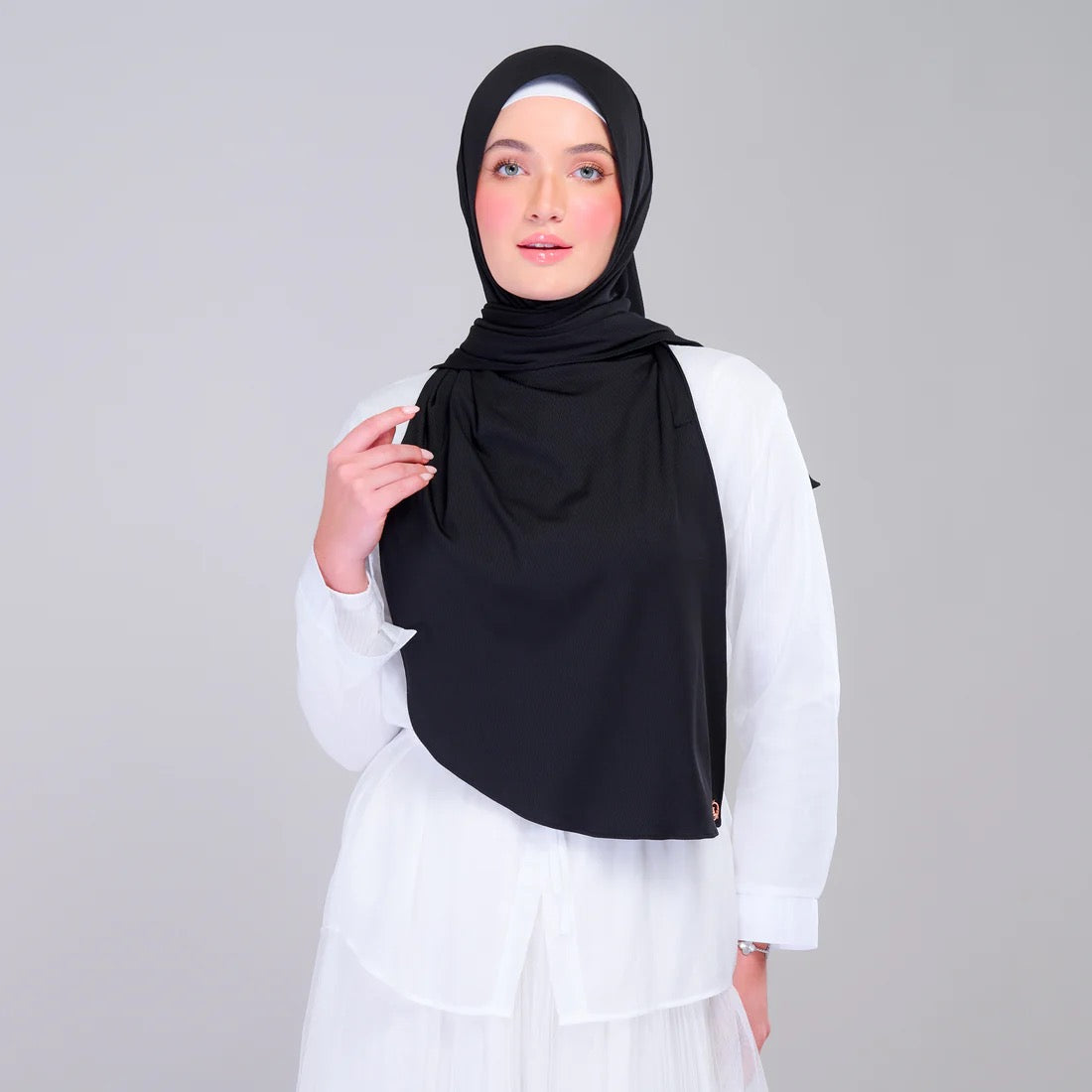 Instant Tag n' Go Shawl | Ribbed Jersey in Black