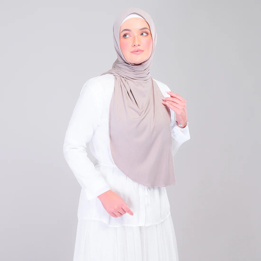 Instant Tag n' Go Shawl | Ribbed Jersey in Natural Sand