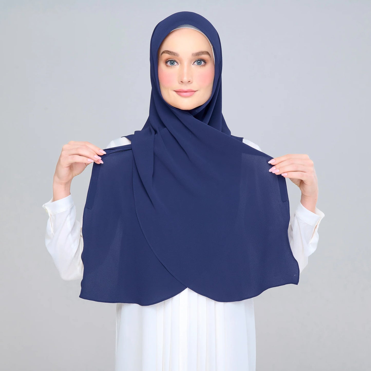 Instant Tag n' Go Butterfly | Textured Chiffon in Navy Blue